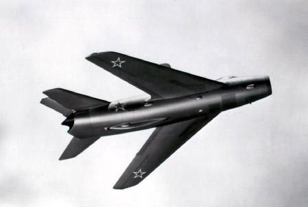 Mikoyan-Gourevitch MiG-19 Farmer